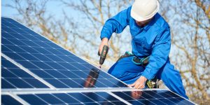 Installation Maintenance Panneaux Solaires Photovoltaïques à Pareac